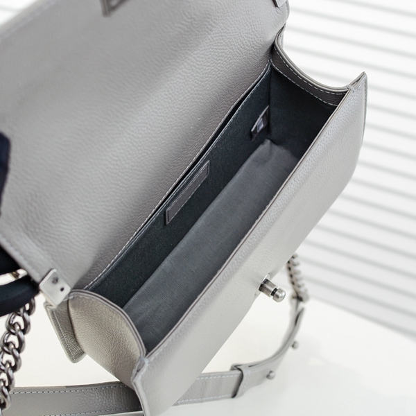 シャネルバッグ全体デザイン